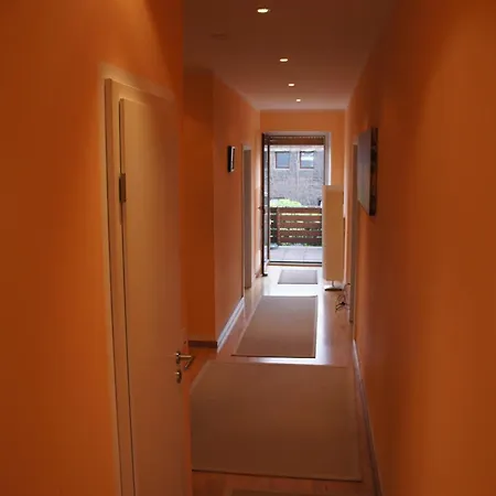 Poettershof Apartament *